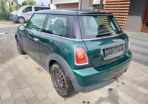 MINI ONE cena 8000 przebieg: 209500, rok produkcji 2010 z Leszno małe 137